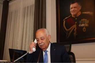 مندوبًا عن الملك وولي العهد.. العيسوي يقدّم واجب العزاء لعشائر أبو سلمى وطاس وهاكوز