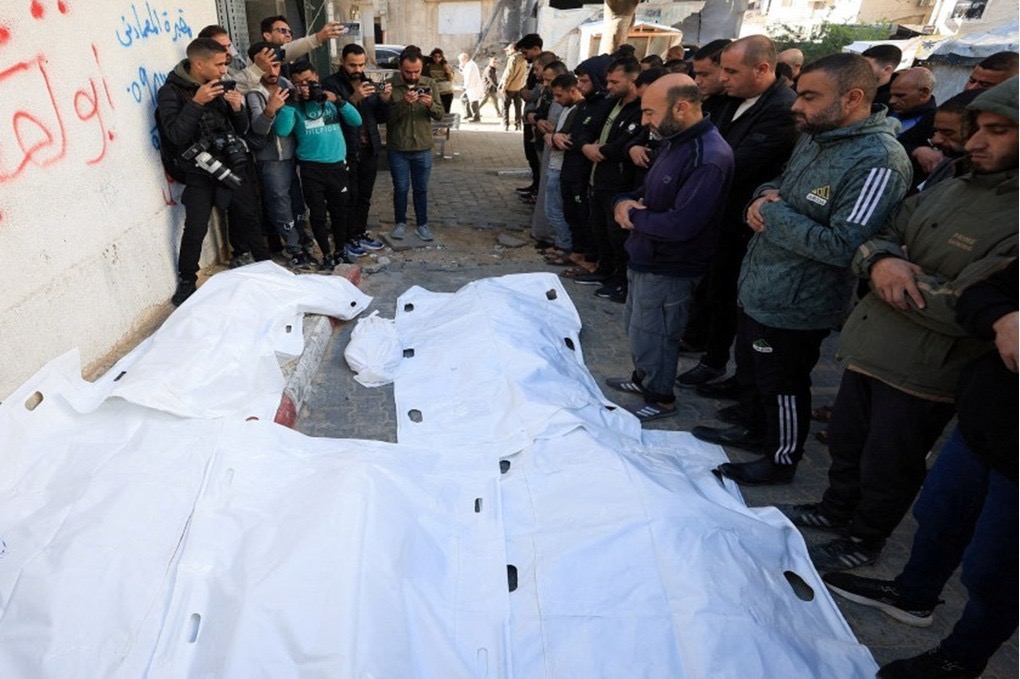 استشهاد فلسطيني وإصابة 9 آخرين بنيران الاحتلال الإسرائيلي في قطاع غزة