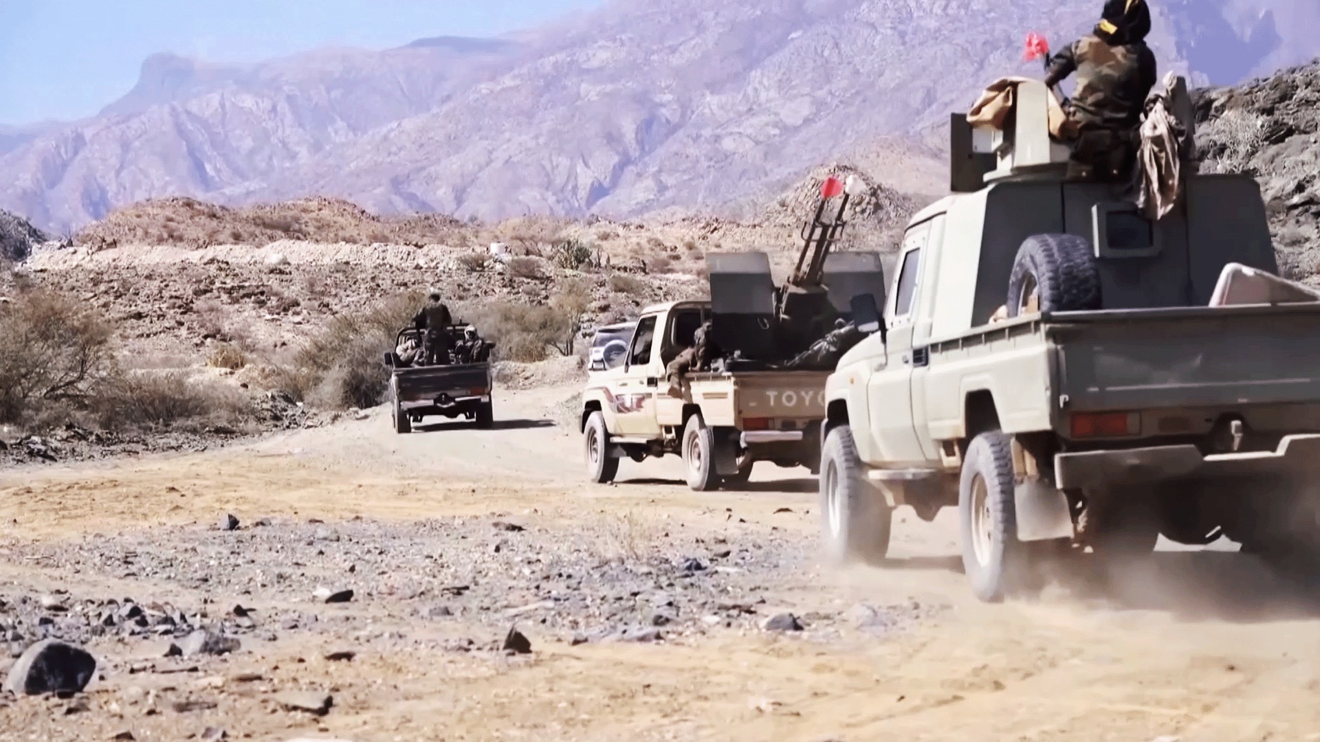 الإمارات ترحب بدور السعودية في دعم الاستقرار باليمن بعد تصعيد في حضرموت والمهرة