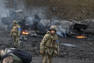 هجوم روسي واسع على كييف قبل أيام من مفاوضات سلام مرتقبة