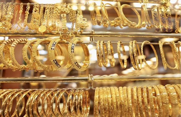 نقيب الذهب يكشف سبب ارتفاع الذهب لمستويات قياسية