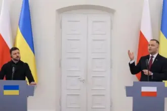 بولندا تنتقد أوكرانيا لعدم تقدير الدعم منذ الغزو الروسي وزيلينسكي يؤكد الامتنان