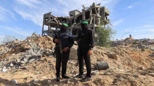 صورة حول : حماس تنعى عدداً من قادتها حماس تنعى عدداً من قادتها