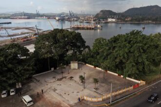 الصين تستنكر هدم نصب الصداقة في بنما وتطالب بالكشف عن الحقيقة