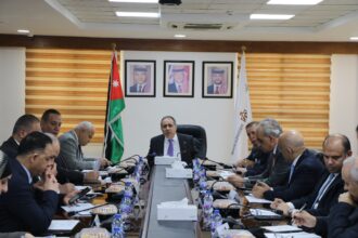 وزارة الاستثمار تبحث تطوير الخدمة الاستثمارية الشاملة وتوسيع صلاحيات المفوضين