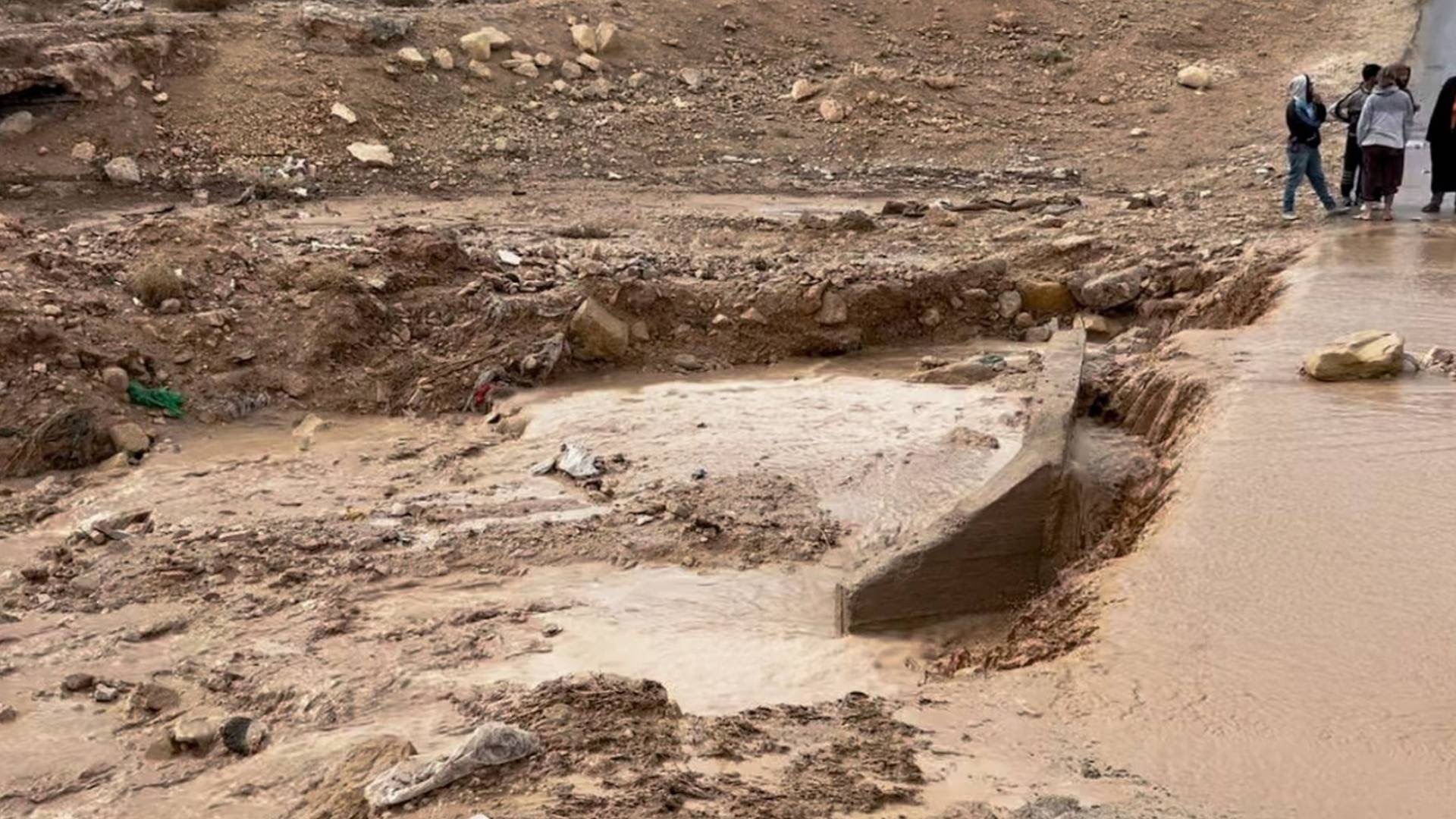 نقابة المهندسين تشكل لجنة متخصصة للتحقيق في انهيار جزء من سور الكرك القديم