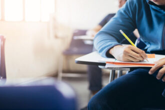 33 ألف طالب وطالبة يتقدمون لامتحان الثانوية العامة التكميلي السبت المقبل