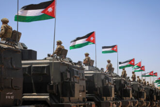 القوات المسلحة الأردنية تواصل أداءها الاستثنائي خلال 2025: جاهزية عالية، عطاء إنساني، وتحديث نوعي