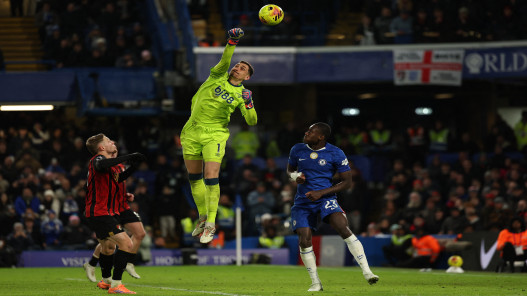 بورنموث يقصي تشيلسي من فخ الخسارة ويقتنص نقطة مثيرة بالدوري الإنجليزي