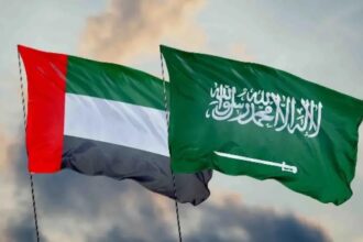 تحالف دعم الشرعية: توضيحات حول وصول سفينتين إلى ميناء المكلا وحاويات أسلحة في اليمن