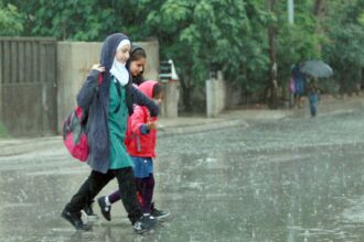 دوام الطلبة في المزار الجنوبي يبدأ الساعة 9 صباحاً غداً بسبب الطقس