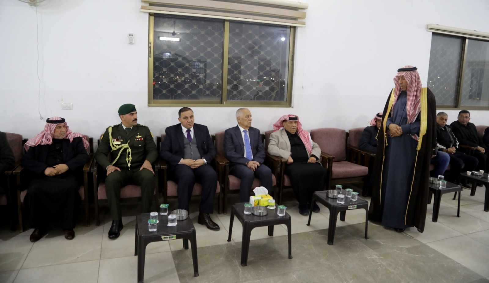 مندوبا عن الملك وولي العهد. العيسوي يعزي عشيرتي الخلايلة والعواملة