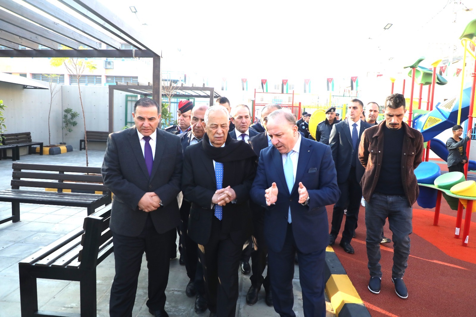 صورة حول : العيسوي: المبادرات الملكية تعكس حرص جلالة الملك على رفع جودة الخدمات في جميع المحافظات العيسوي: المبادرات الملكية تعكس حرص جلالة الملك على رفع جودة الخدمات في جميع المحافظات