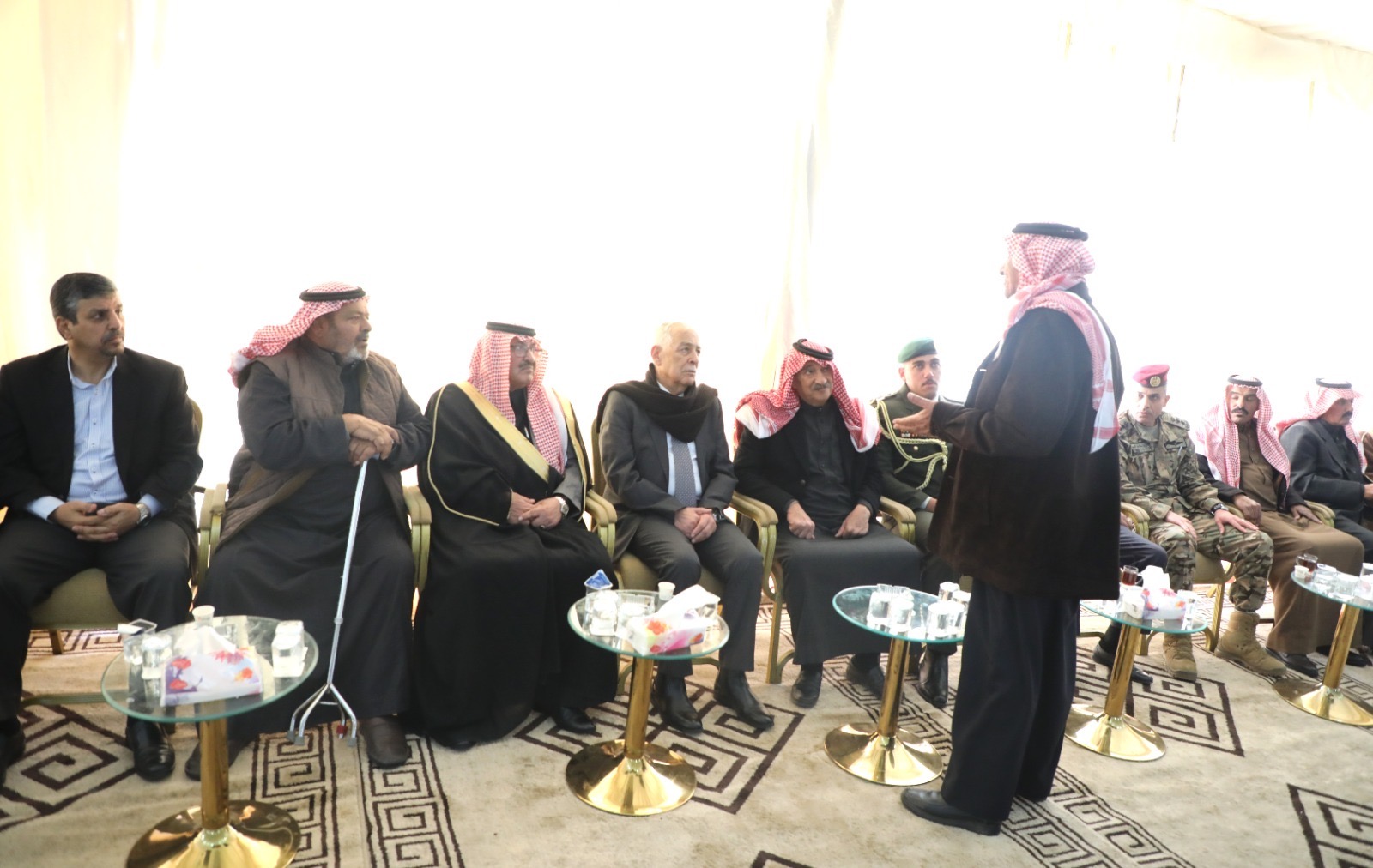 *مندوبا عن الملك وولي العهد.. العيسوي يعزي الخريشا وعبيدات*