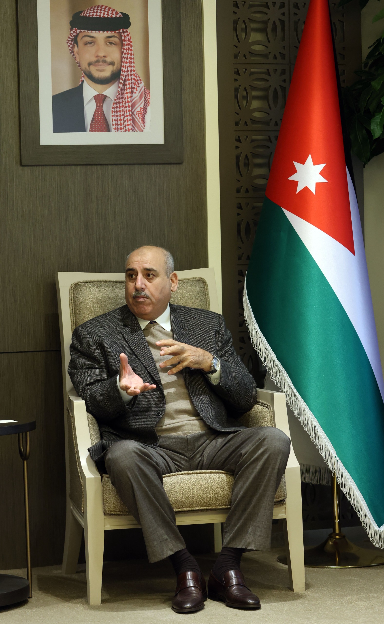 القاضي يلتقي وفد شباب مبادرة "بواسل" ويؤكد دعم البرلمان للمبادرات الشبابية