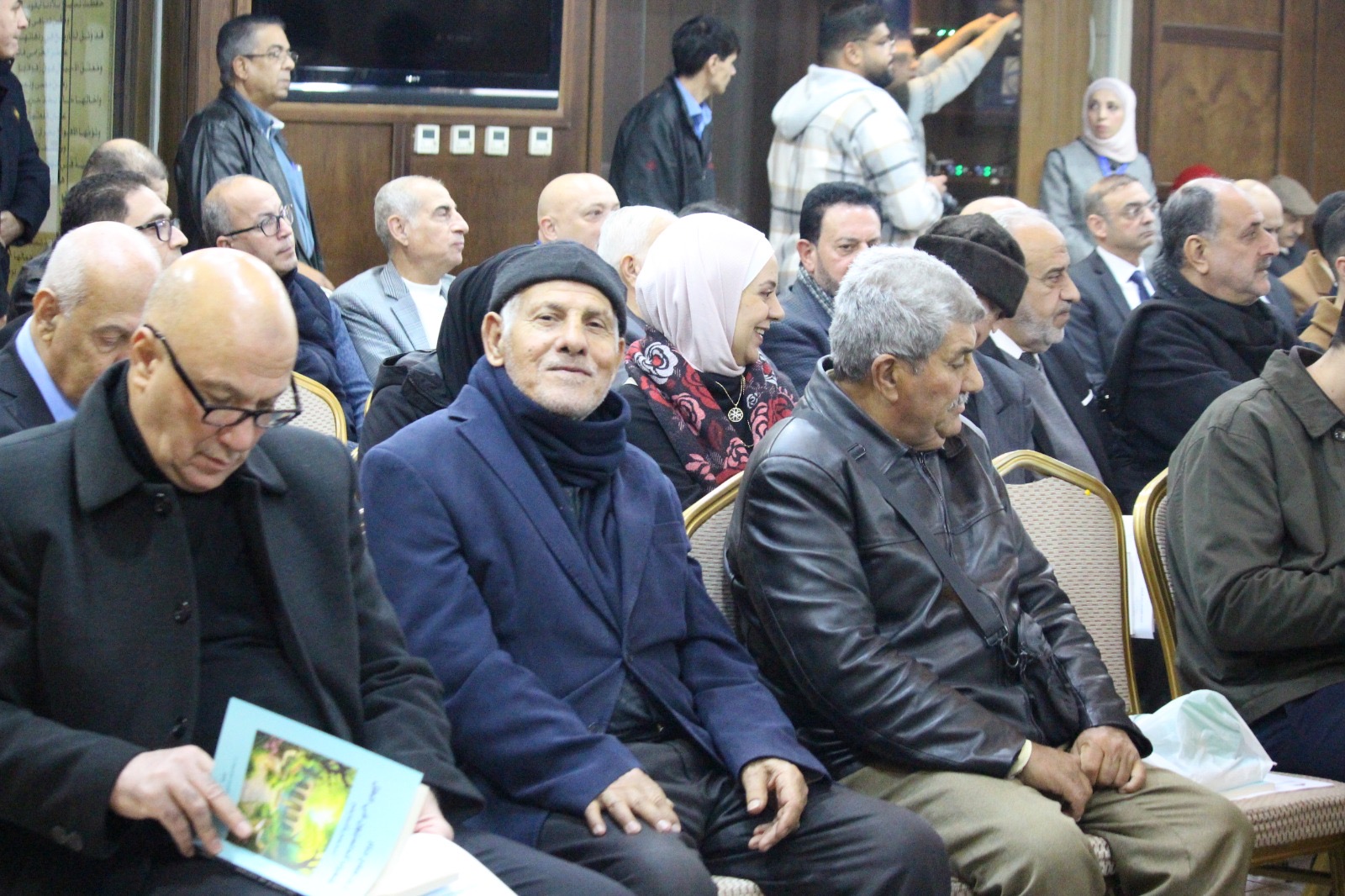 صورة حول : إشهار الجمعية الثقافية للدراسات الأندلسية بعمان تحت رعاية وزير الثقافة (صور) إشهار الجمعية الثقافية للدراسات الأندلسية بعمان تحت رعاية وزير الثقافة (صور)