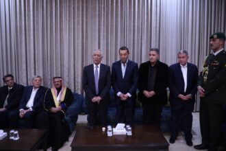 *مندوبا عن الملك وولي العهد.. العيسوي يعزي النابلسي والجوارنة والزغول والطراونة*