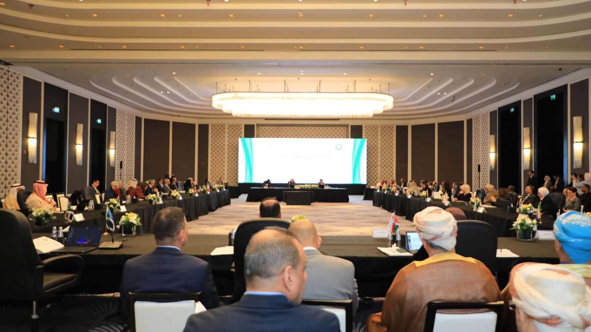 صورة حول : الأردن يتسلم رئاسة مجلس وزراء الشؤون الاجتماعية العرب الأردن يتسلم رئاسة مجلس وزراء الشؤون الاجتماعية العرب