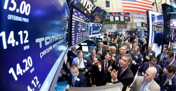 صورة حول : مؤشرات الأسهم الأميركية تتباين وانخفاض طفيف للنفط مؤشرات الأسهم الأميركية تتباين وانخفاض طفيف للنفط