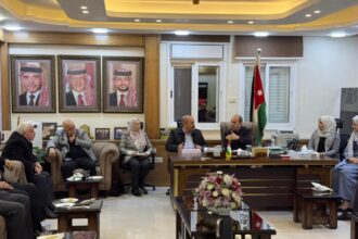 المصري يجتمع برؤساء لجان بلديات إربد ويشدد على رفع الجاهزية للمنخفض الجوي