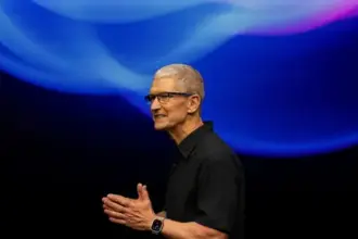 أبل تعترف ضمنيًا بتفوّق أندرويد بالذكاء