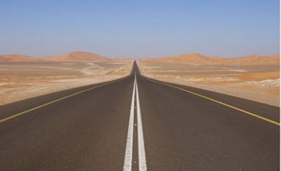 صورة حول : ضبط مركبة تسير بسرعة جنونية على طريق الأزرق ضبط مركبة تسير بسرعة جنونية على طريق الأزرق