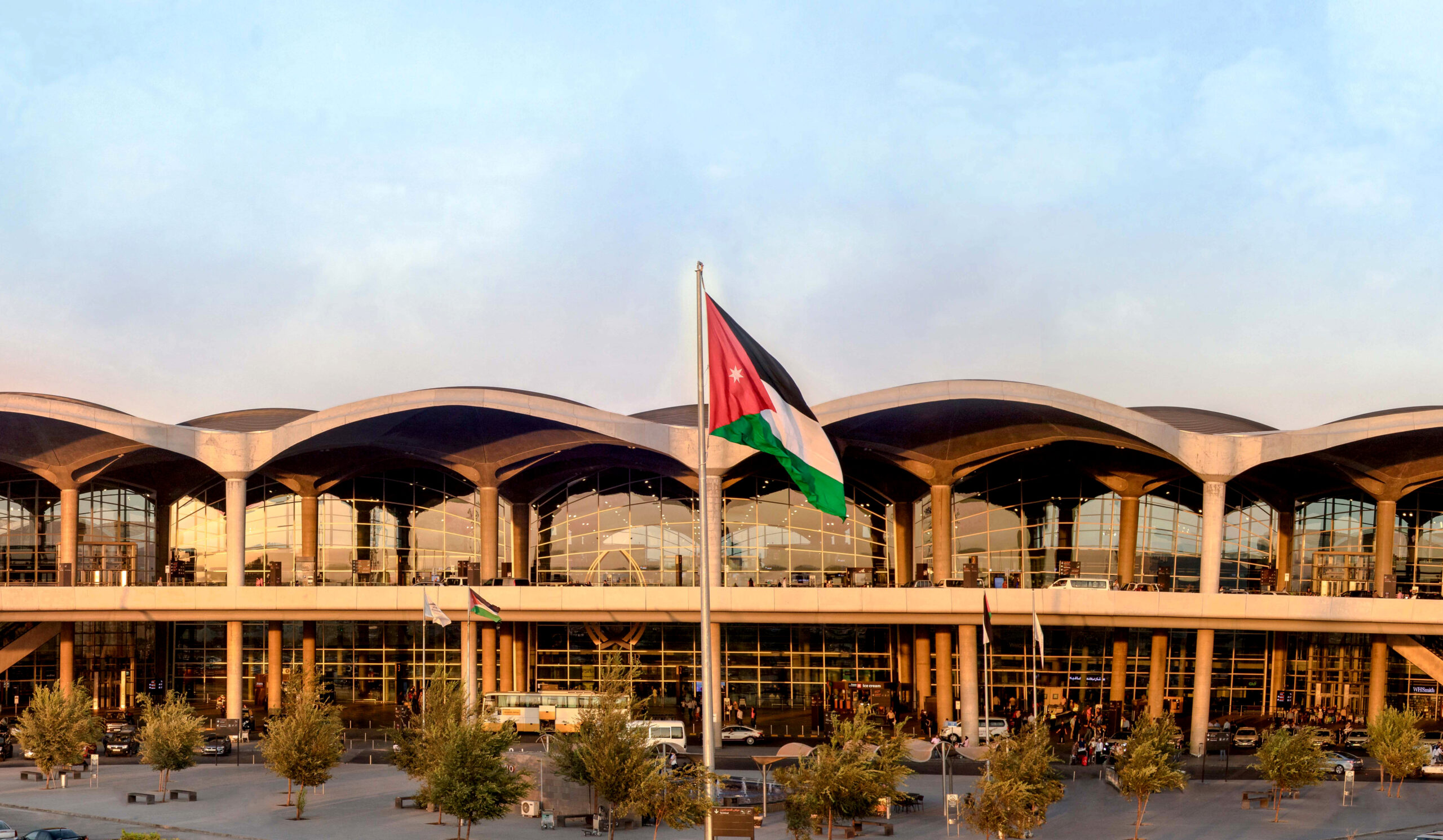 مطار الملكة علياء الدولي يختتم 2025 بأرقام قياسية