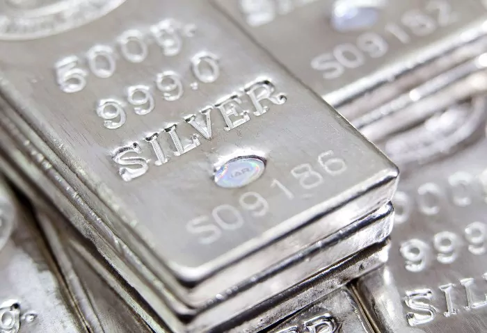 قفزة تاريخية لأسعار الفضة