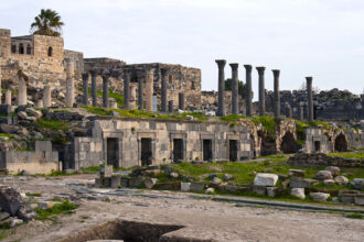 ارتفاع عدد زوار أم قيس الأثرية بشكل ملحوظ