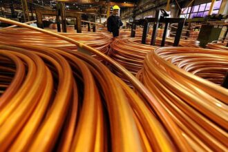 تراجع أسعار النحاس والمعادن عالميًا