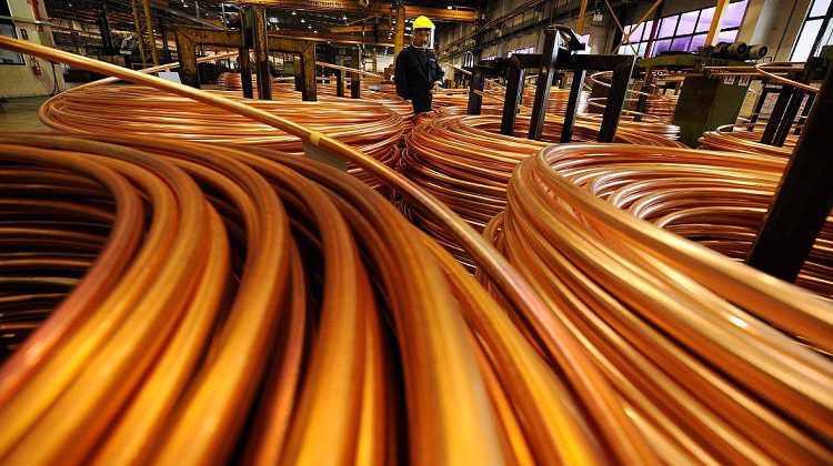 تراجع أسعار النحاس والمعادن عالميًا