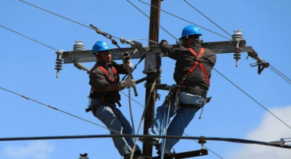 فصل مبرمج للكهرباء عن مناطق في لواء دير علا الأحد