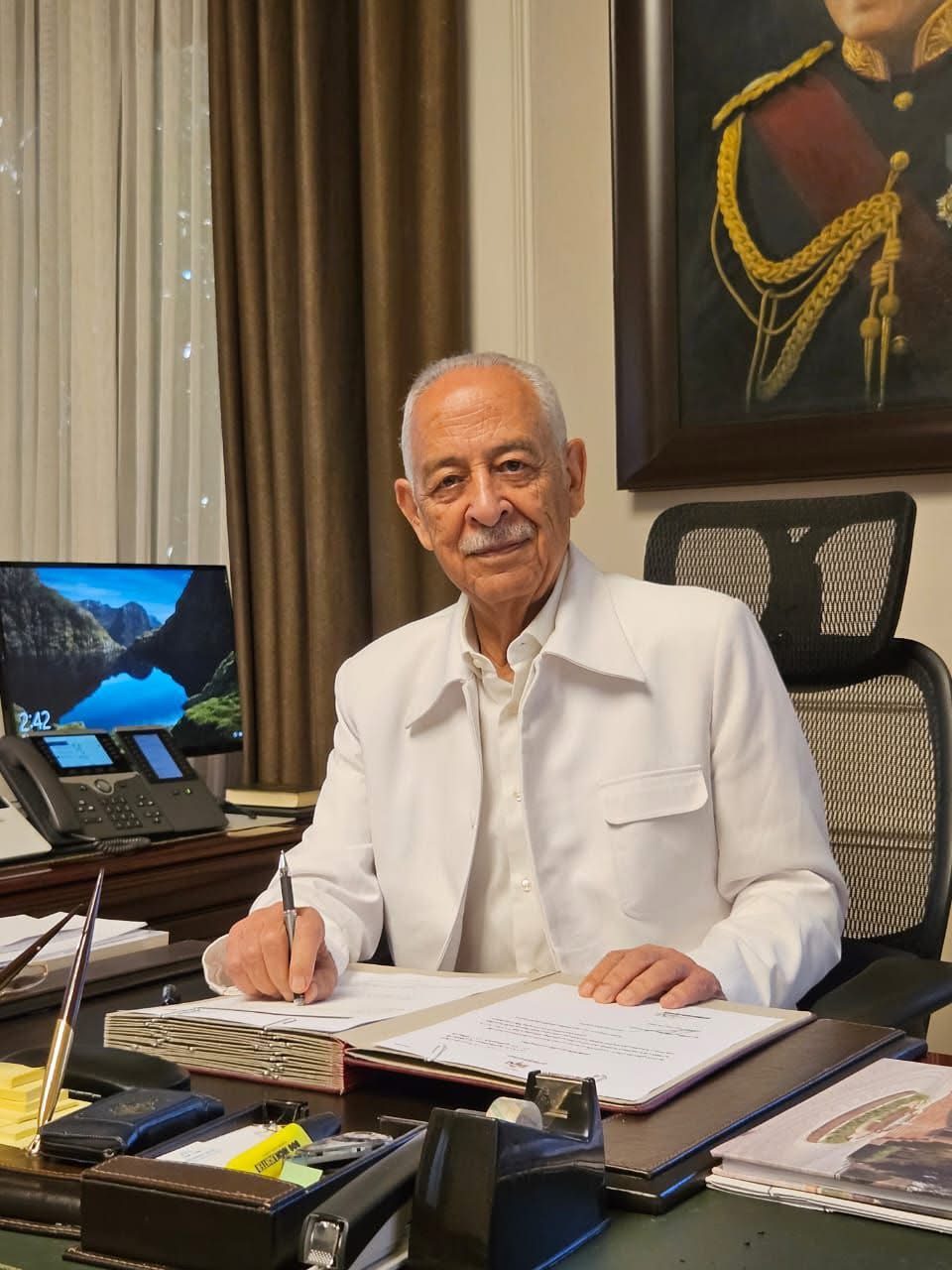 العيسوي… حضور لا تهزه الإشاعات