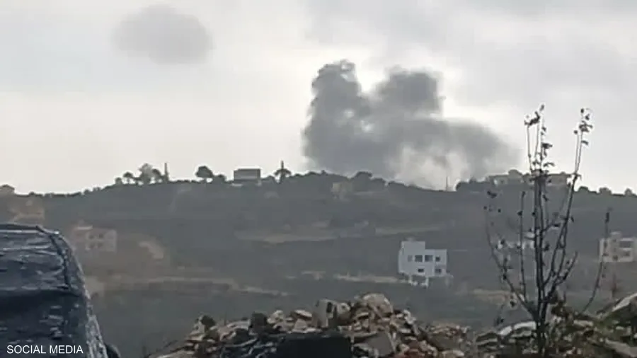 صورة حول : الاحتلال الإسرائيلي يشن غارات على مواقع حزب الله في لبنان الاحتلال الإسرائيلي يشن غارات على مواقع حزب الله في لبنان