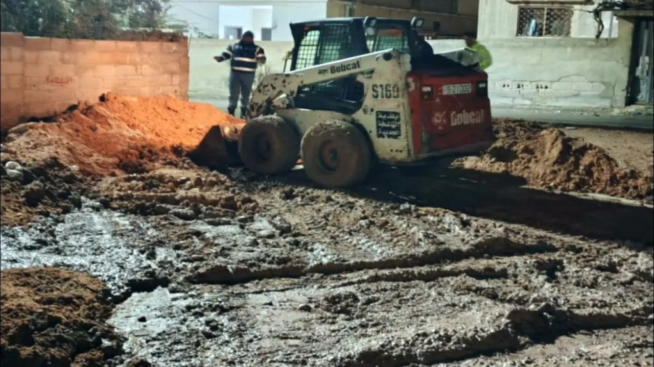 صورة حول : الجيش السوري يوقف العمليات العسكرية في حي الشيخ مقصود الجيش السوري يوقف العمليات العسكرية في حي الشيخ مقصود