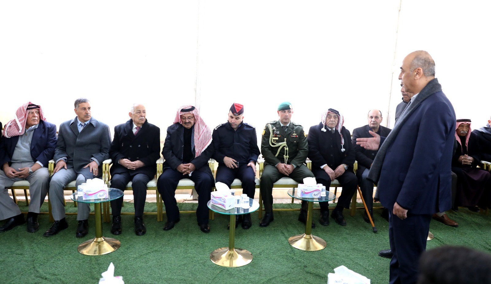 *مندوبا عن الملك وولي العهد… العيسوي يعزي عشائر الغنانيم والشوابكة والزناتية والنجداوي*