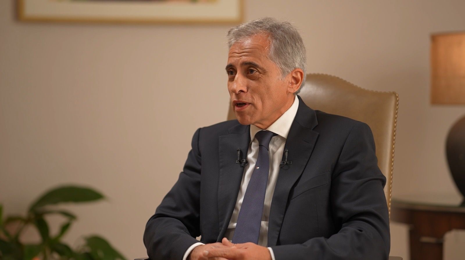 عاجل| حسّان: مصداقية الحكومة تقاس بتنفيذ ما وعدت به