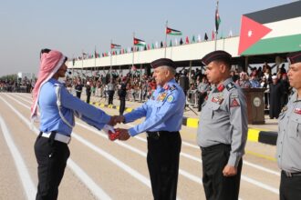 اللواء المعايطة يرعى تخريج دورة جديدة لمستجدّي الأمن العام