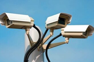 عاجل | تشغّل 30 كاميرا متحركة و11 ثابتة لرصد مخالفات النفايات