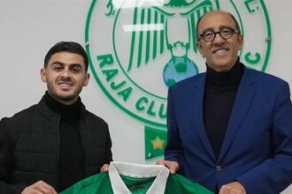 الرجاء المغربي يضم قائد الرمثا محمد أبوزريق "شرارة"