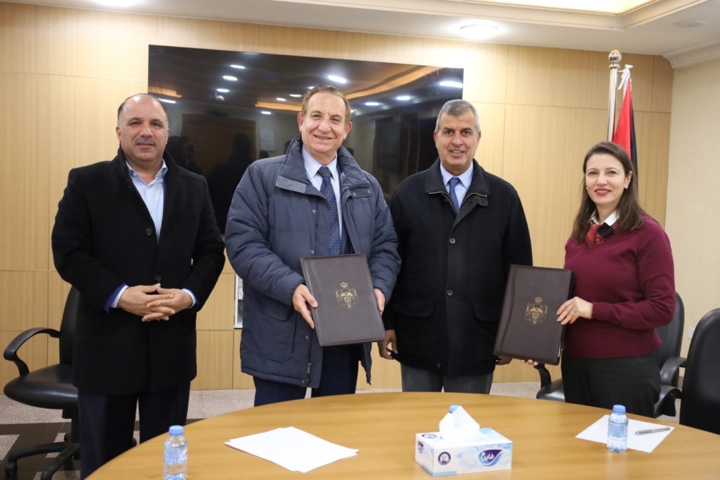 توقيع اتفاقية لدعم وتشجيع الاستثمار في مجمع الصناعات الزراعية التنموية بالأغوار الجنوبية