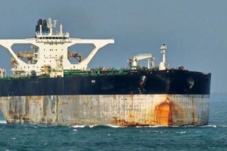 الولايات المتحدة تستولي على ناقلة نفط روسية مرتبطة بفنزويلا