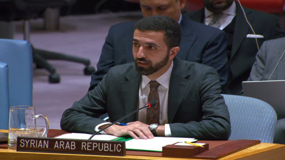 سوريا تتهم الاحتلال الإسرائيلي برش مواد مجهولة