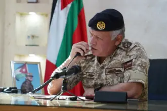 عاجل | الملك يوجه بإعداد هيكلة استراتيجية للقوات المسلحة