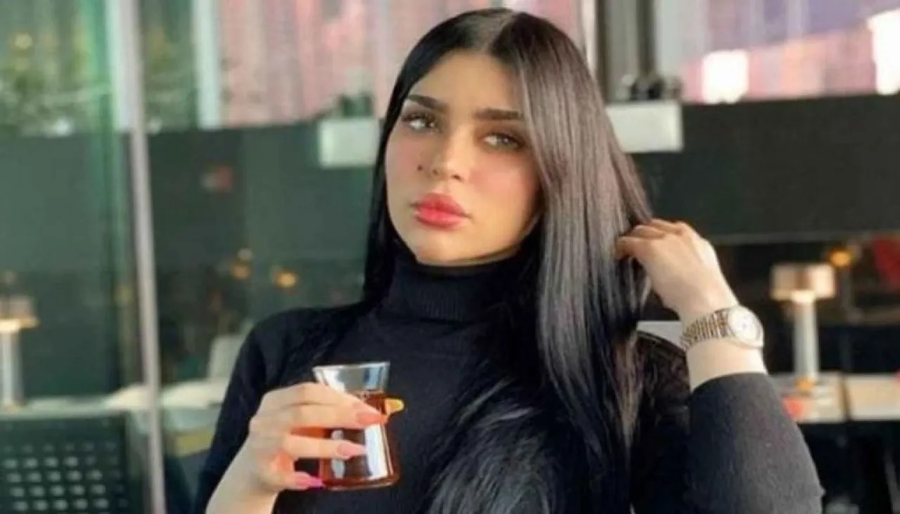 صورة حول : جليلة المغربية توضح موقفها بعد ظهورها بالحجاب جليلة المغربية توضح موقفها بعد ظهورها بالحجاب