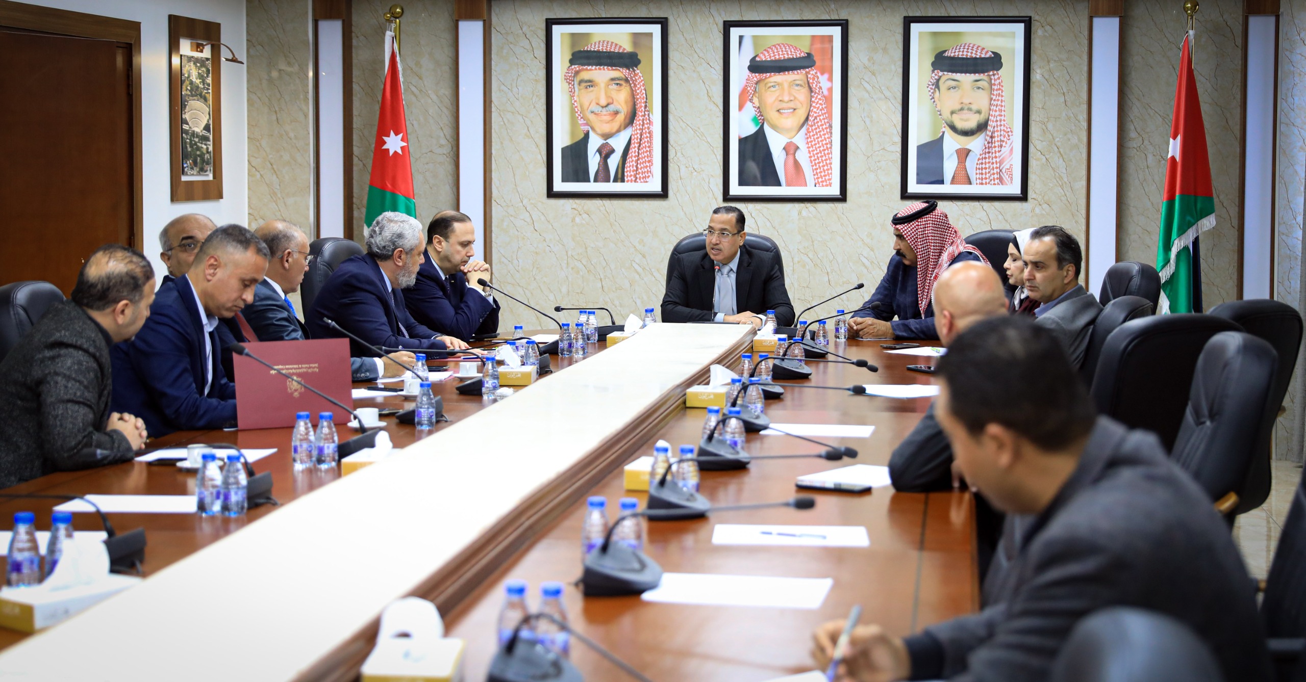 "الإدارية النيابية" تبحث ملف موظفي شراء الخدمات في التلفزيون الأردني