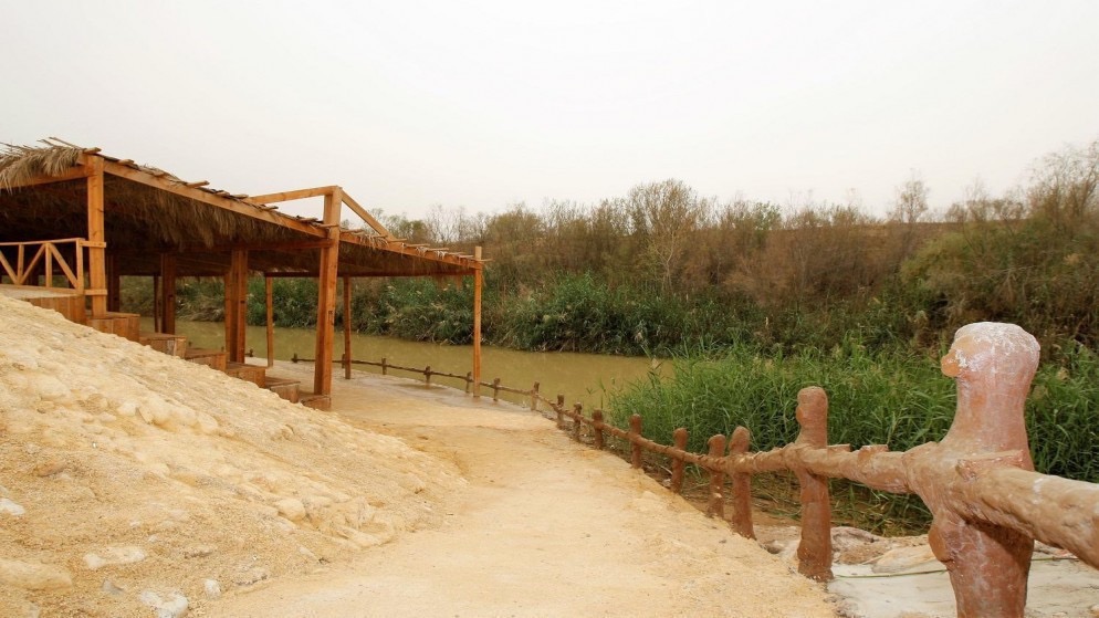 صلاة الحج السنوي في موقع المغطس بمشاركة واسعة