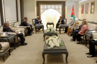 "الخارجية النيابية" تبحث مع السفير السوداني سبل تعزيز العلاقات الثنائية