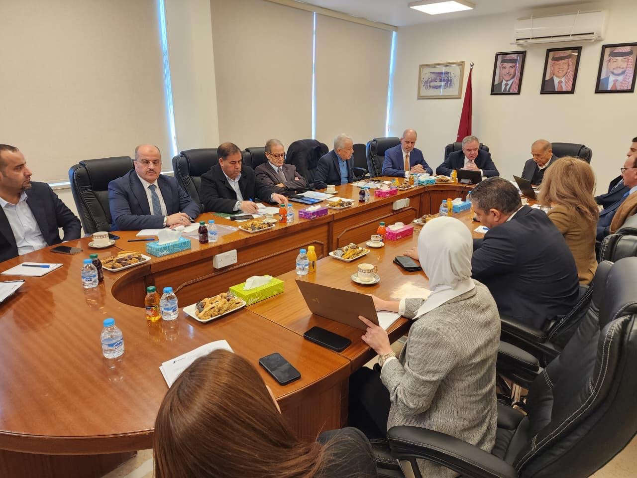 شركة مصانع الإسمنت الأردنية تعقد اجتماع هيئتها العامة العادي وتُقر تغييرات استراتيجية في هيكل الملكية والإدارة