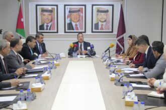 "الإدارية النيابية" تبحث ملف شراء الخدمات في “الغذاء والدواء” وتؤكد أهمية تعزيز الرقابة وحماية صحة المواطنين